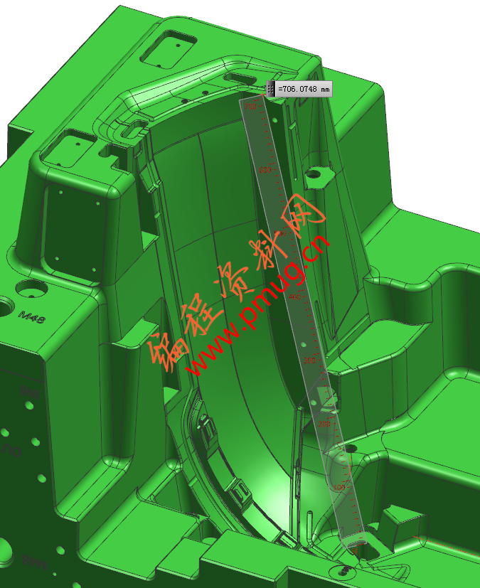 汽车模具五轴加工刀路图档.png